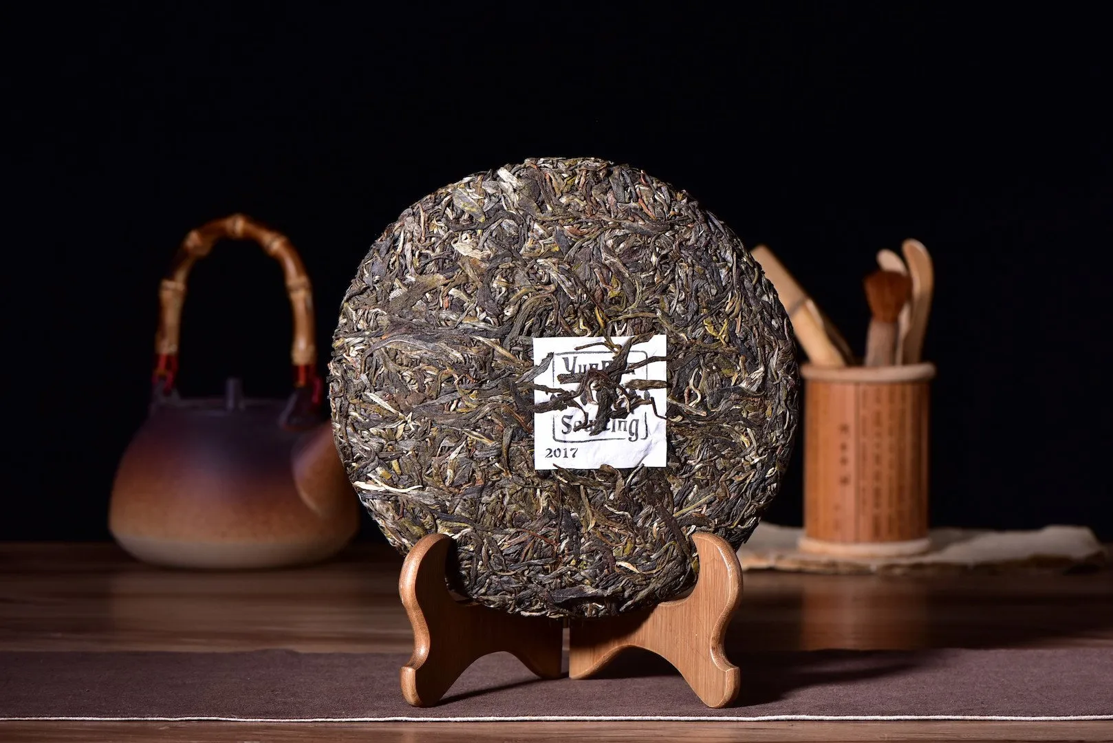 2017 Yunnan Sourcing "Da Mao Shan" Raw Pu-erh Tea Cake