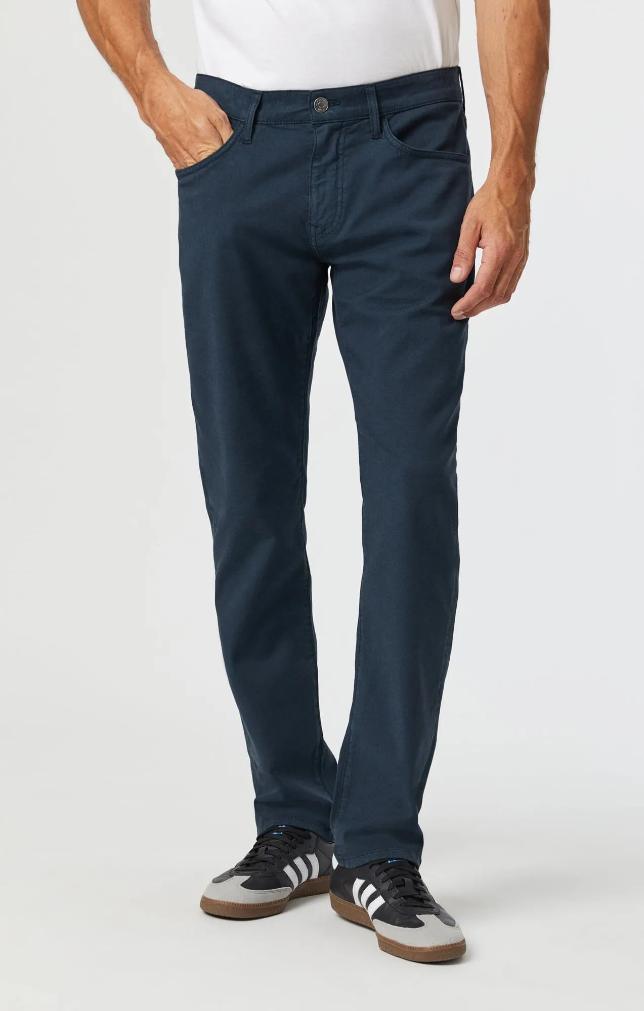 MARCUS SLIM STRAIGHT LEG IN DARK NAVY LUXE TWILL