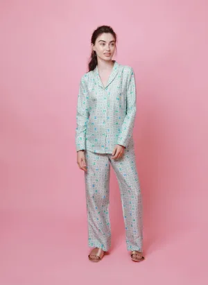 Mulberry Silk Pyjamas - Varanasi Blue. Please note that pieces purchased in our Archive Sale can't be refunded. We are happy to offer an exchange, if we have the stock available or a credit note.